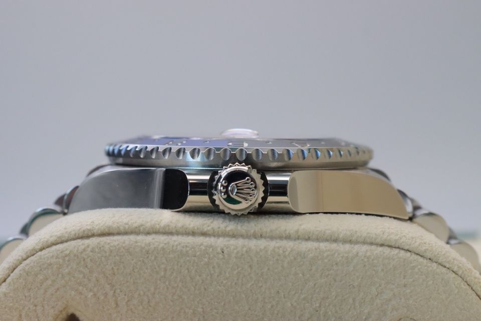 Rolex Submariner 126610 LN Image 2